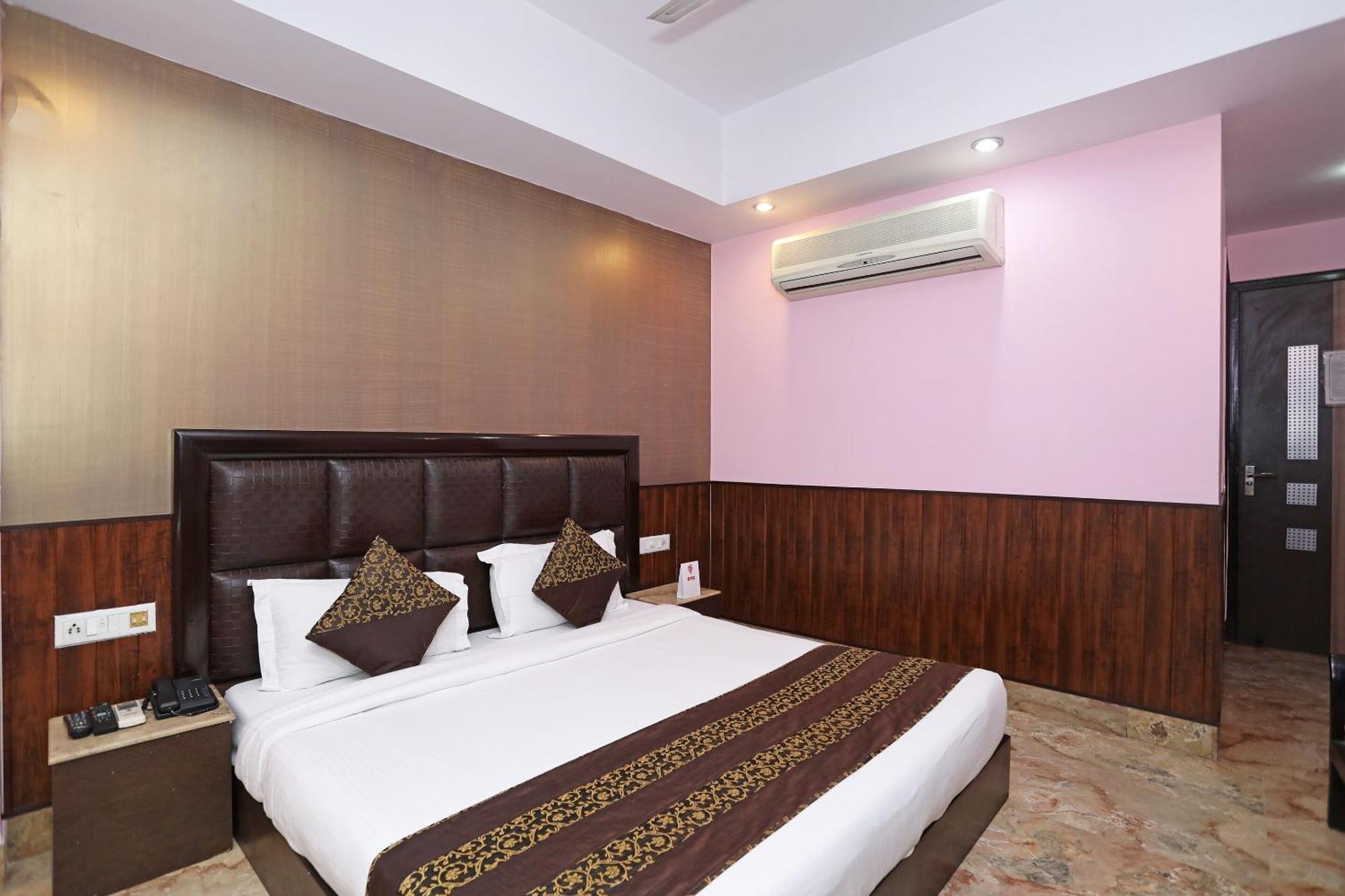 Oyo Hotel Vedas Heritage Dillí Exteriér fotografie