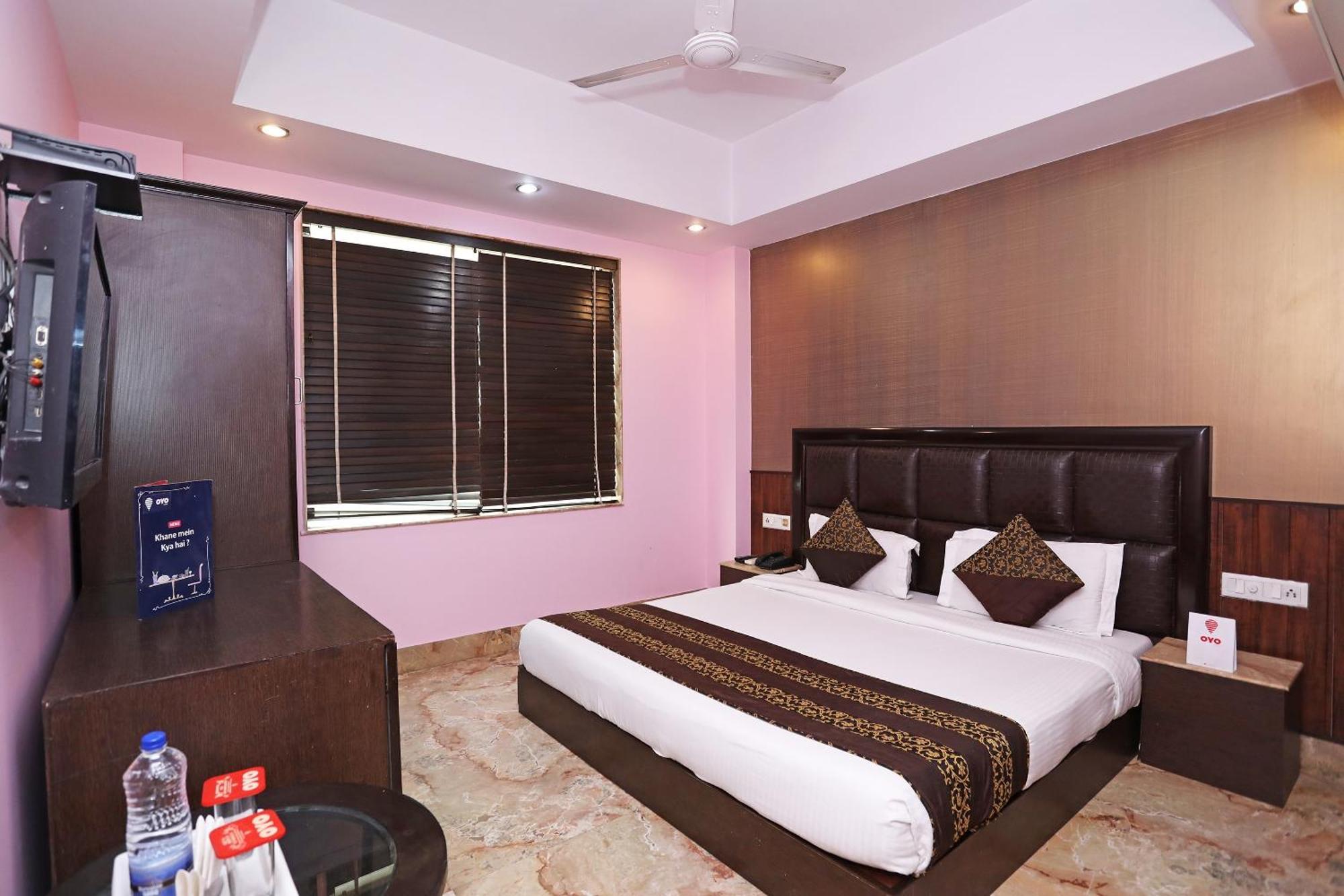 Oyo Hotel Vedas Heritage Dillí Exteriér fotografie