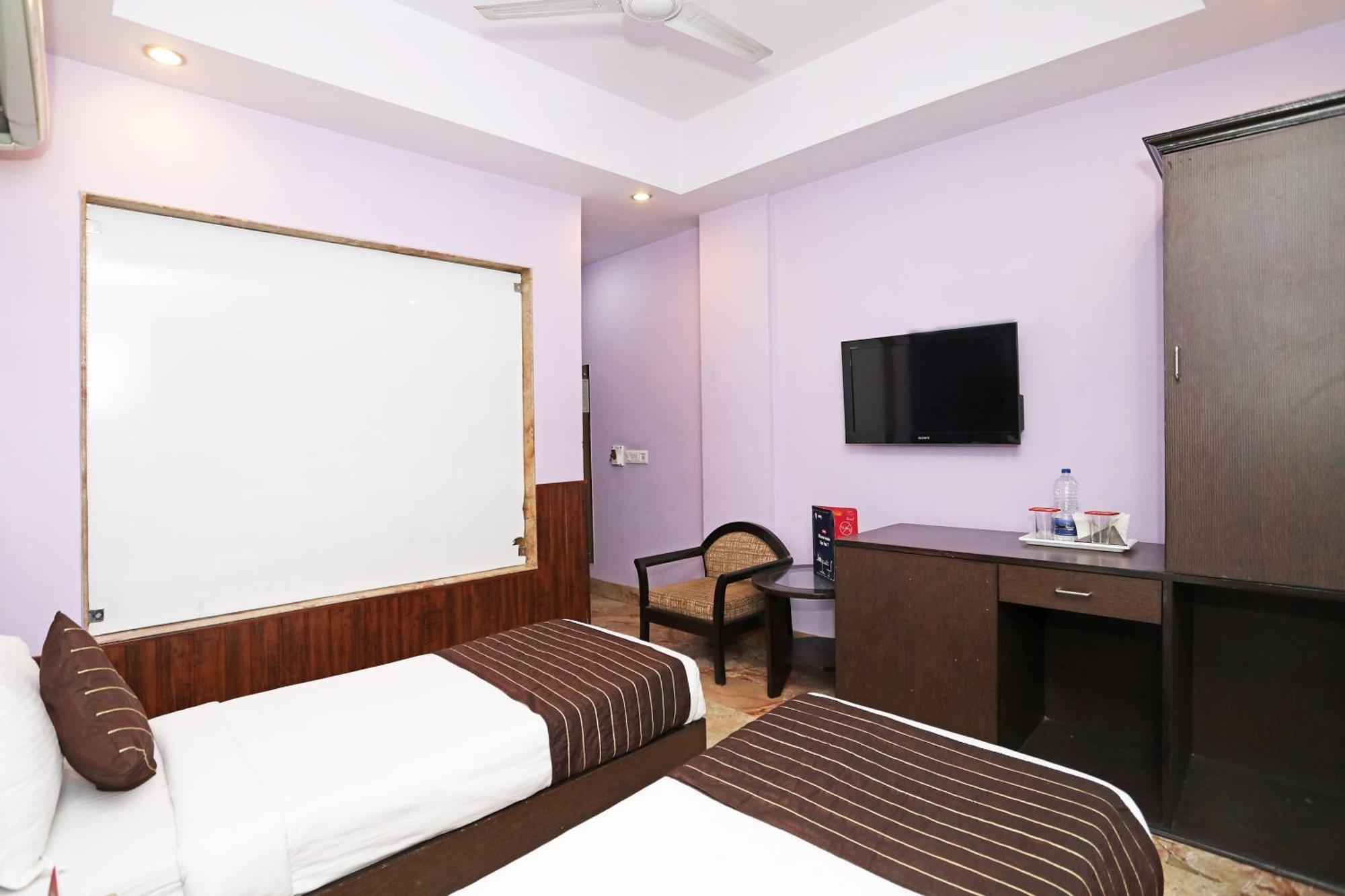 Oyo Hotel Vedas Heritage Dillí Exteriér fotografie